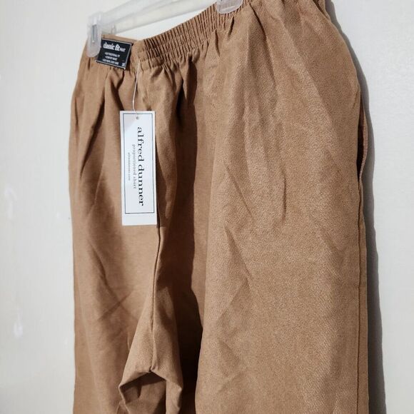 Alfred Dunner Dress Pants Size 16 Classic Fit Elastic Waist Brown Color - Picture 6 of 16